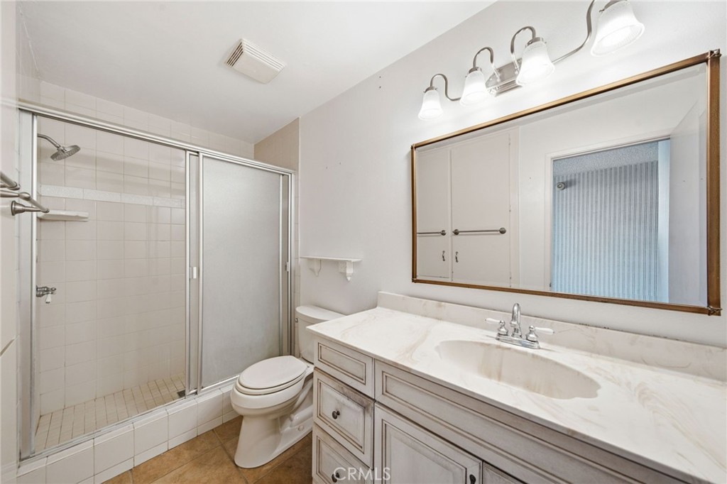 2424 S Gaffey