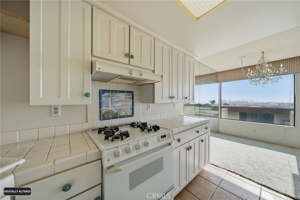 2424 S Gaffey
