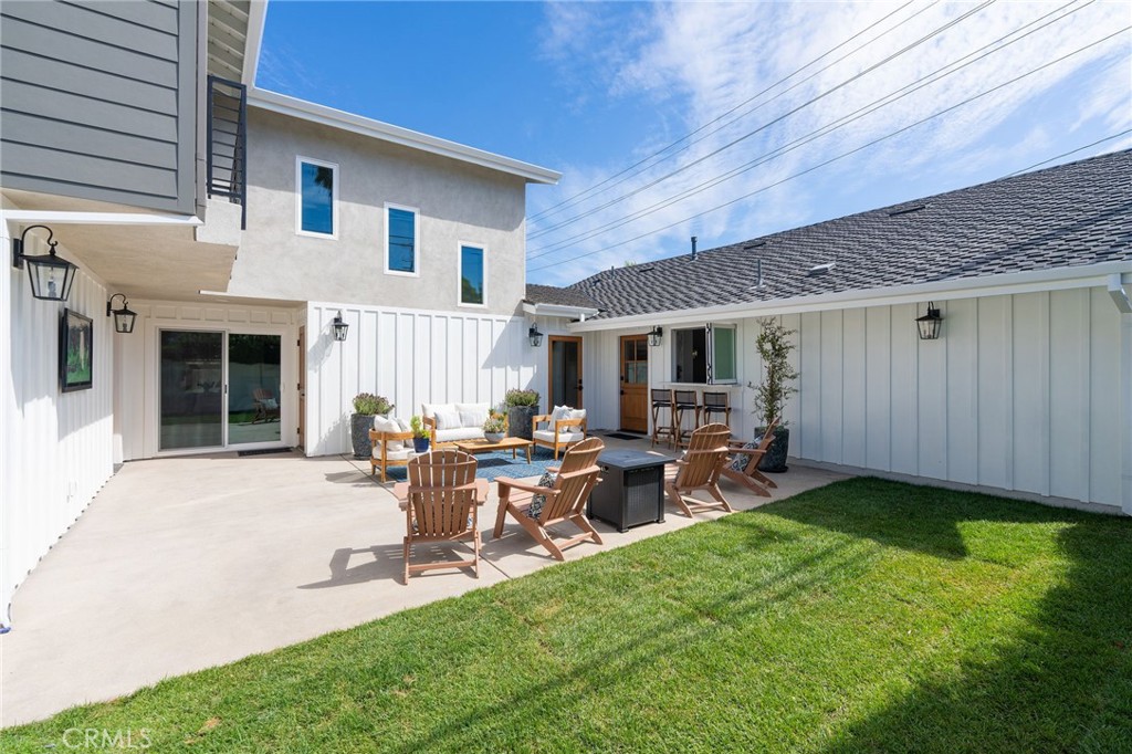 226 Santa Isabel