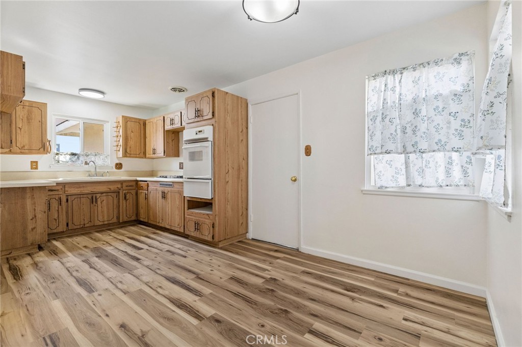1333 E Monroe