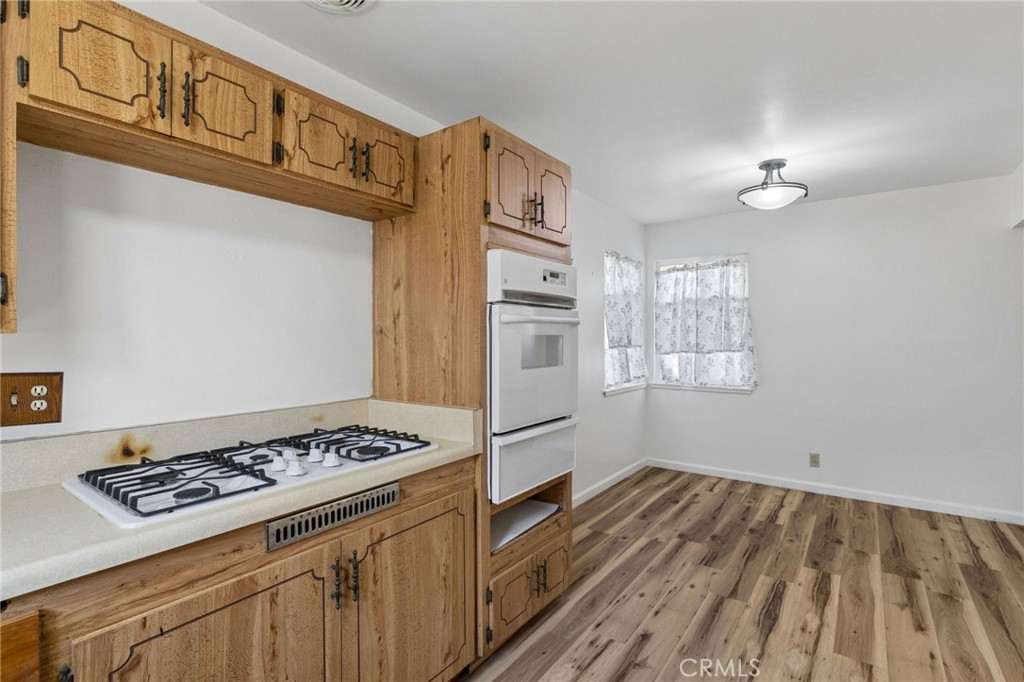 1333 E Monroe