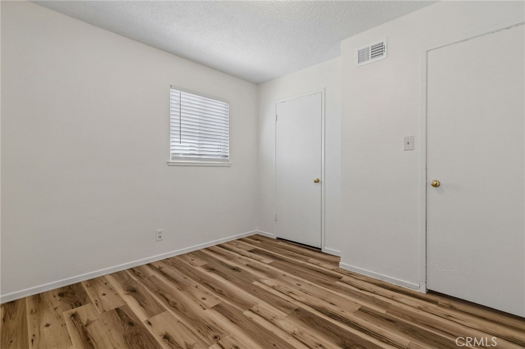 1333 E Monroe
