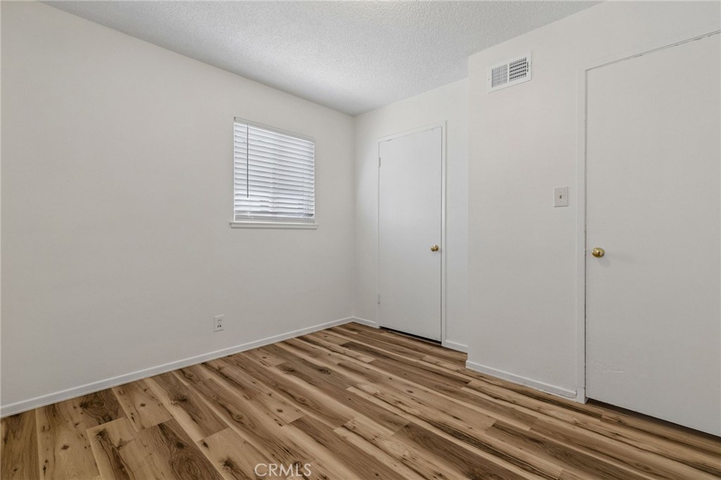 1333 E Monroe