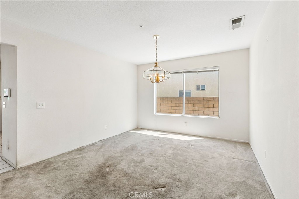 6613 Blanchard