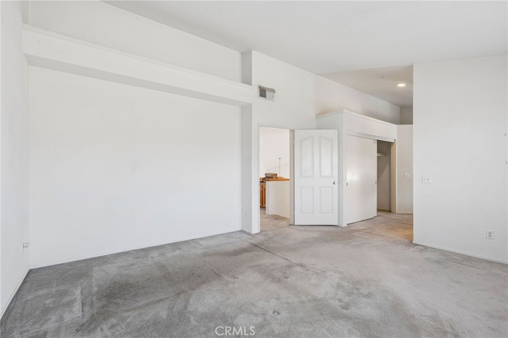 6613 Blanchard