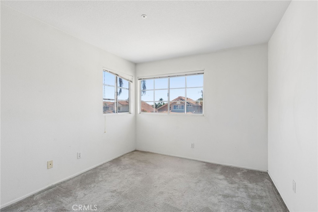 6613 Blanchard