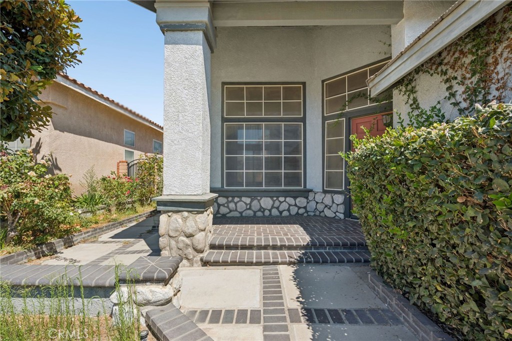 6613 Blanchard