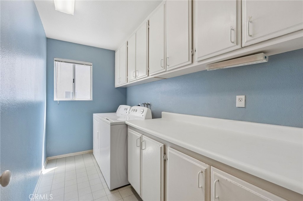 6613 Blanchard
