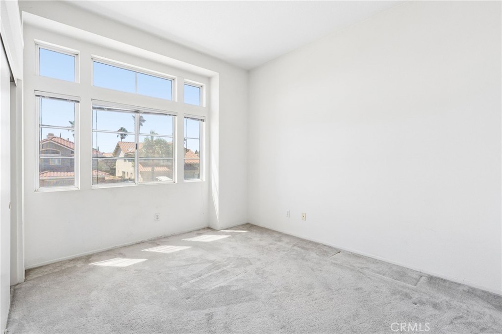 6613 Blanchard