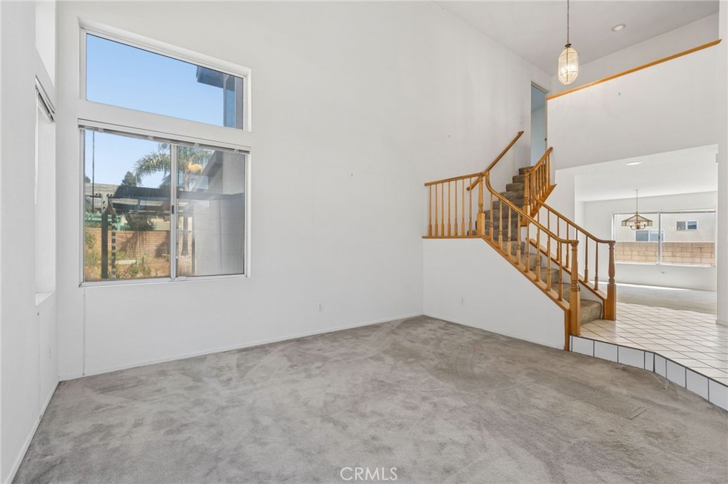 6613 Blanchard