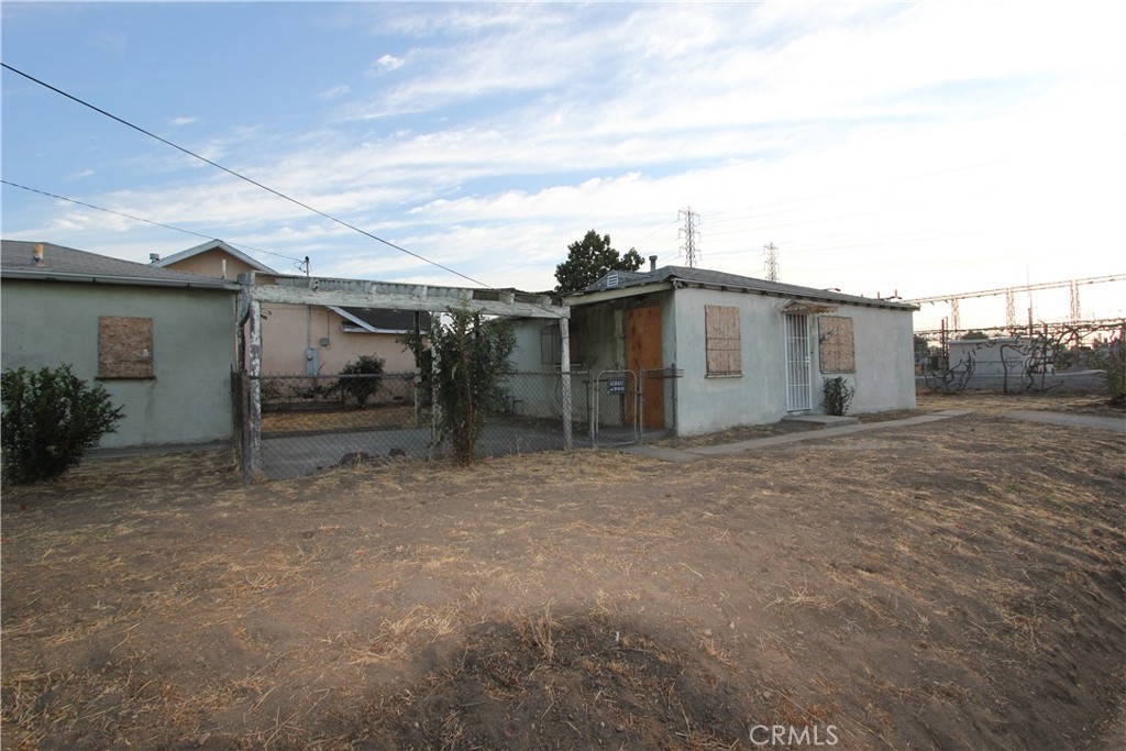 8511 Grand