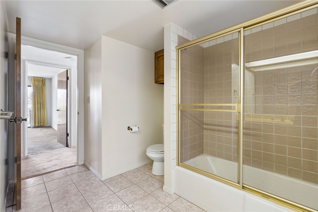 2431 Claremont