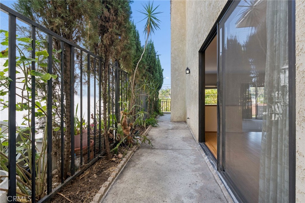 2431 Claremont