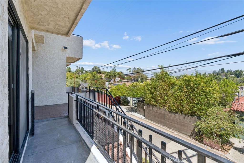 2431 Claremont