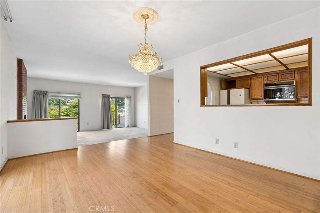 2431 Claremont