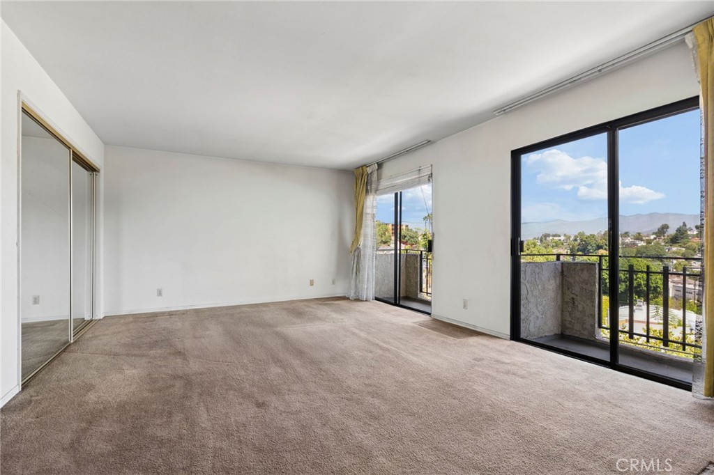2431 Claremont