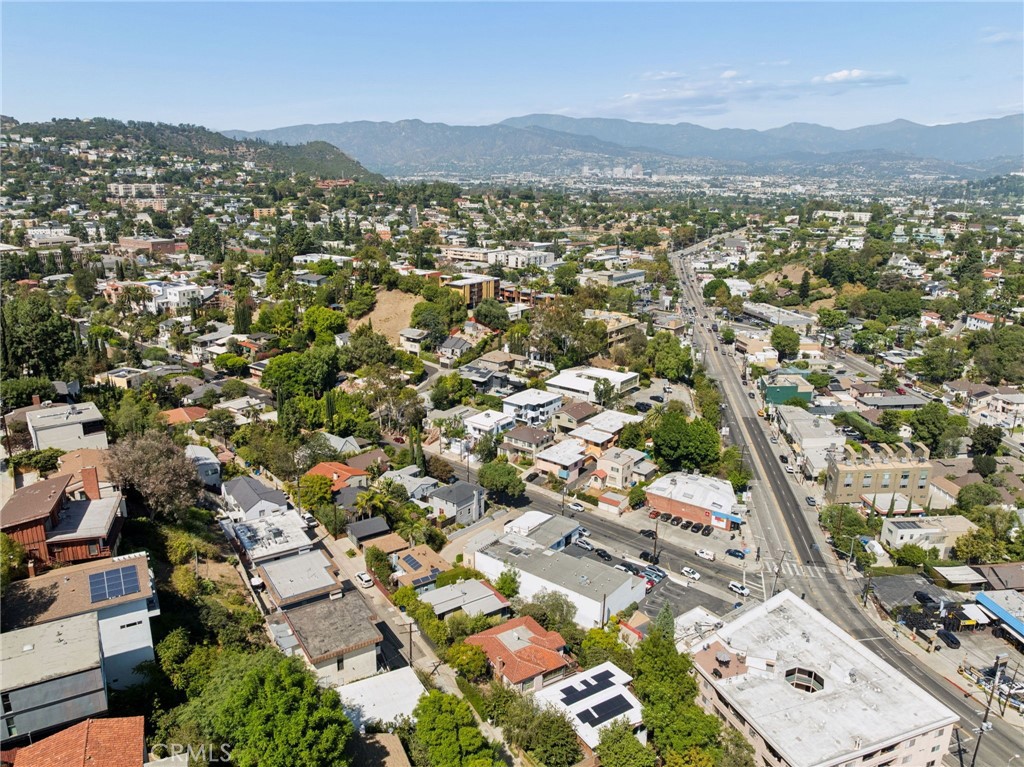 2431 Claremont