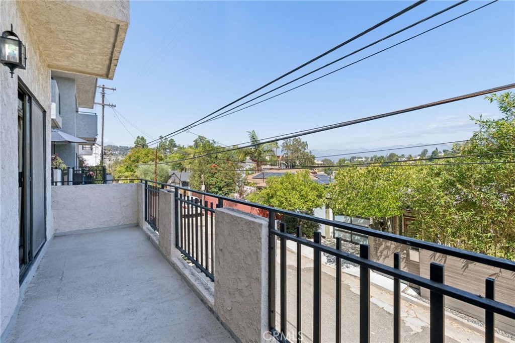 2431 Claremont
