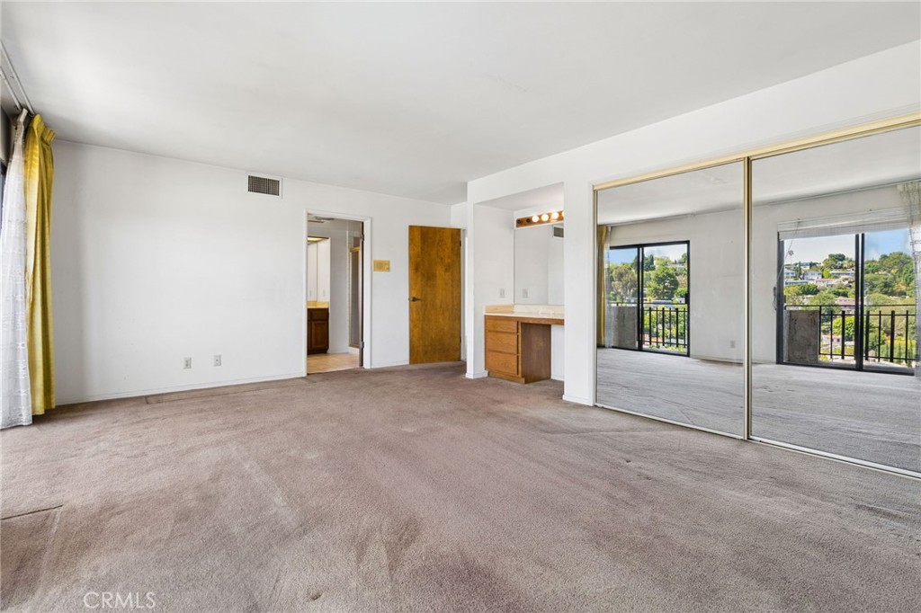 2431 Claremont