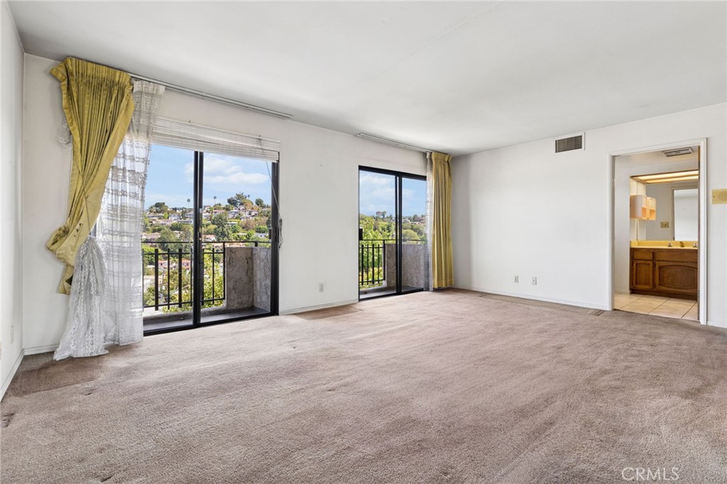 2431 Claremont