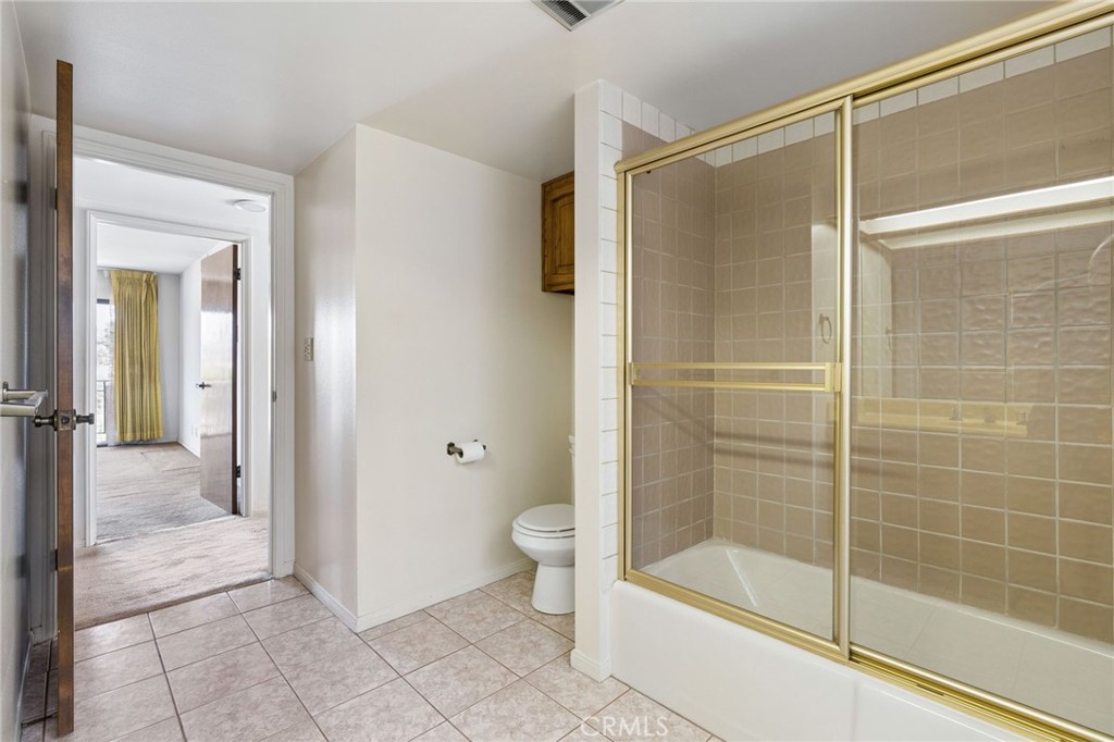 2431 Claremont