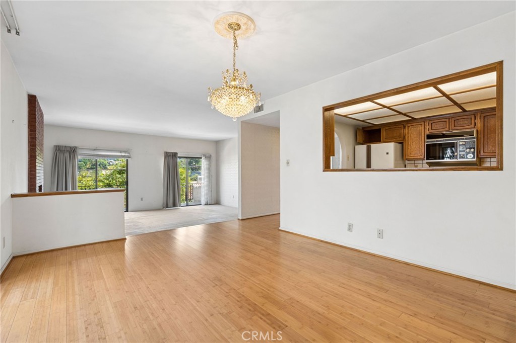 2431 Claremont