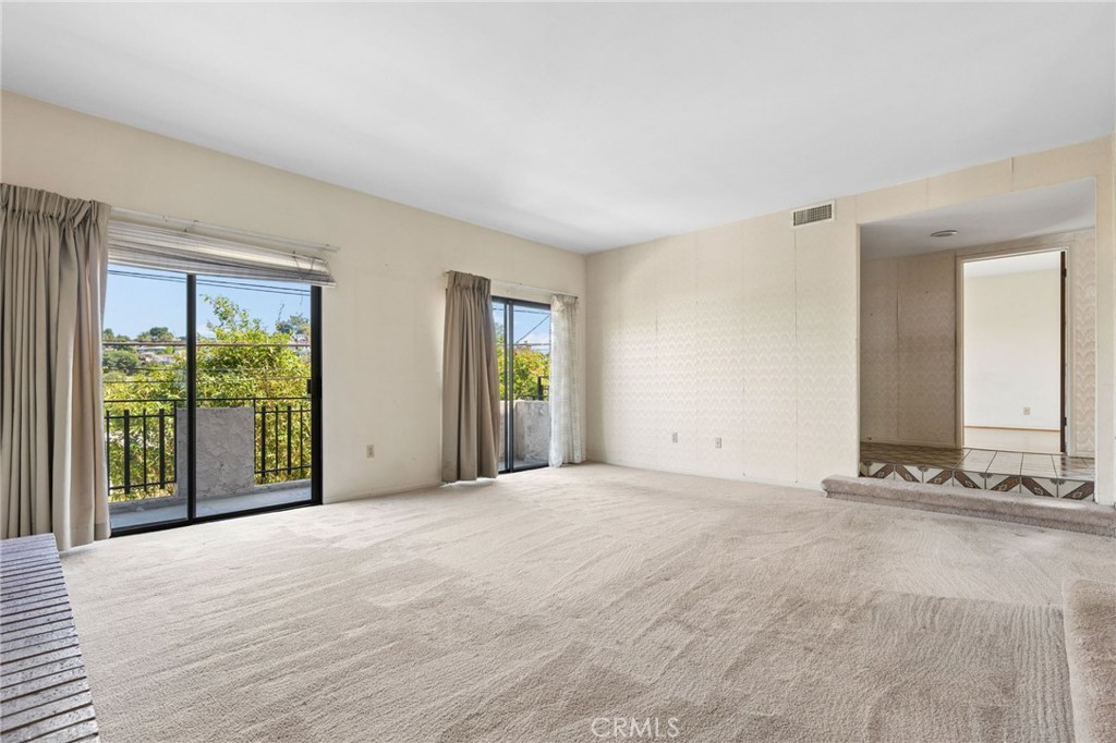 2431 Claremont
