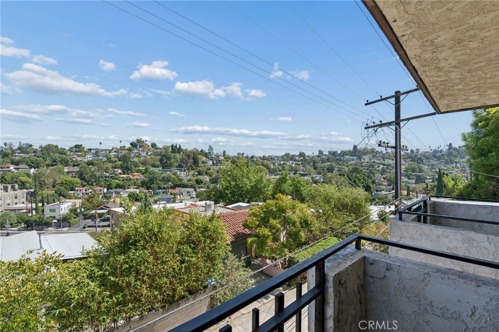 2431 Claremont