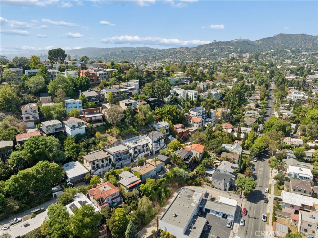 2431 Claremont