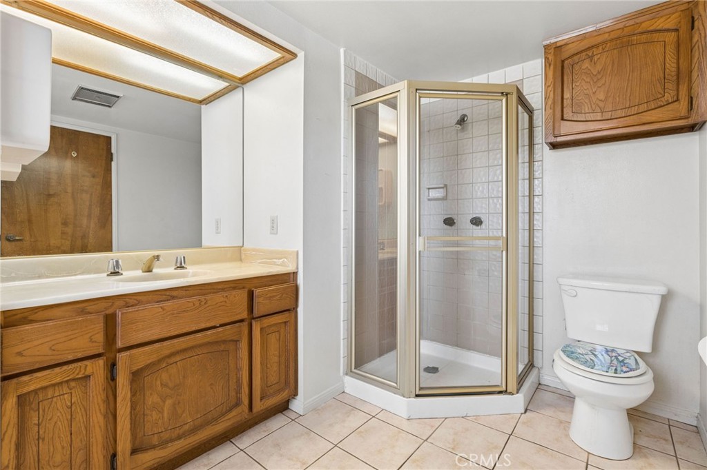 2431 Claremont