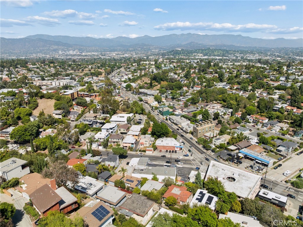 2431 Claremont