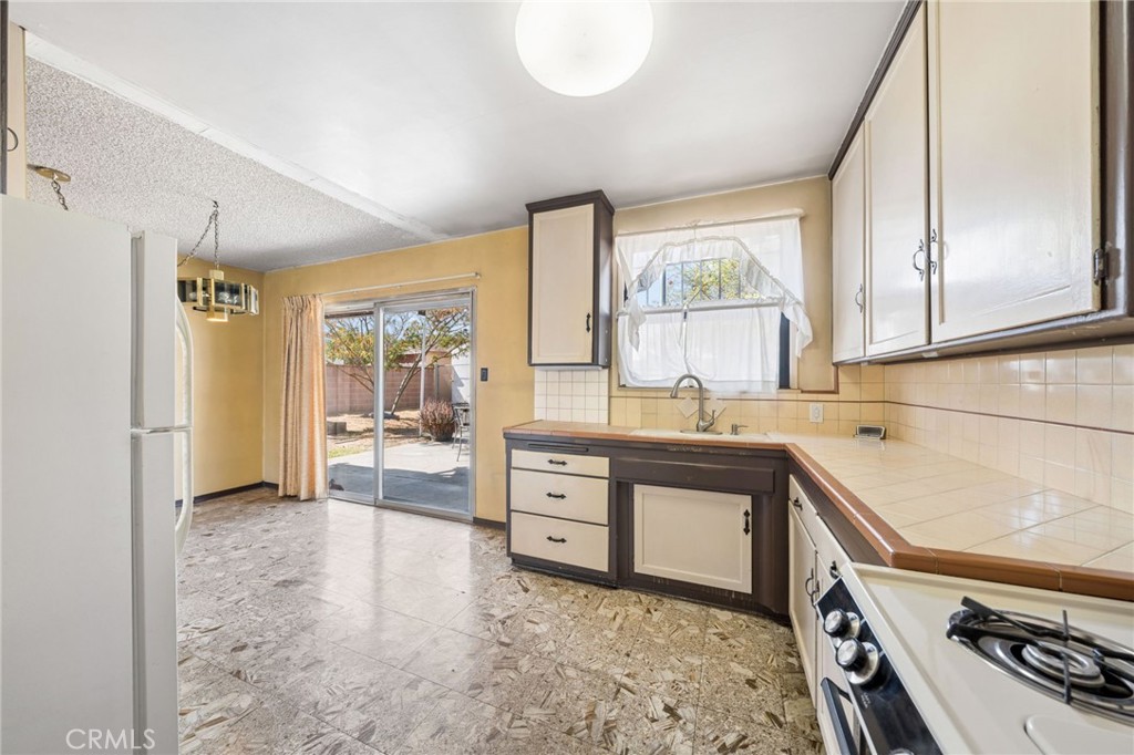 11359 Leffingwell