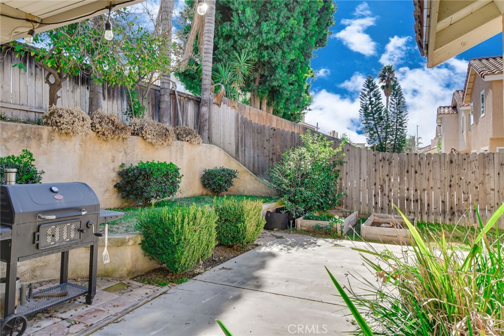 10437 Sandstone Court