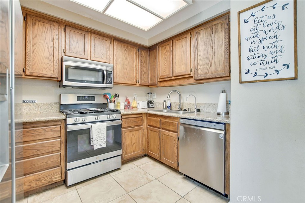 10437 Sandstone Court