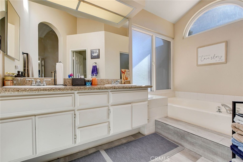 10437 Sandstone Court