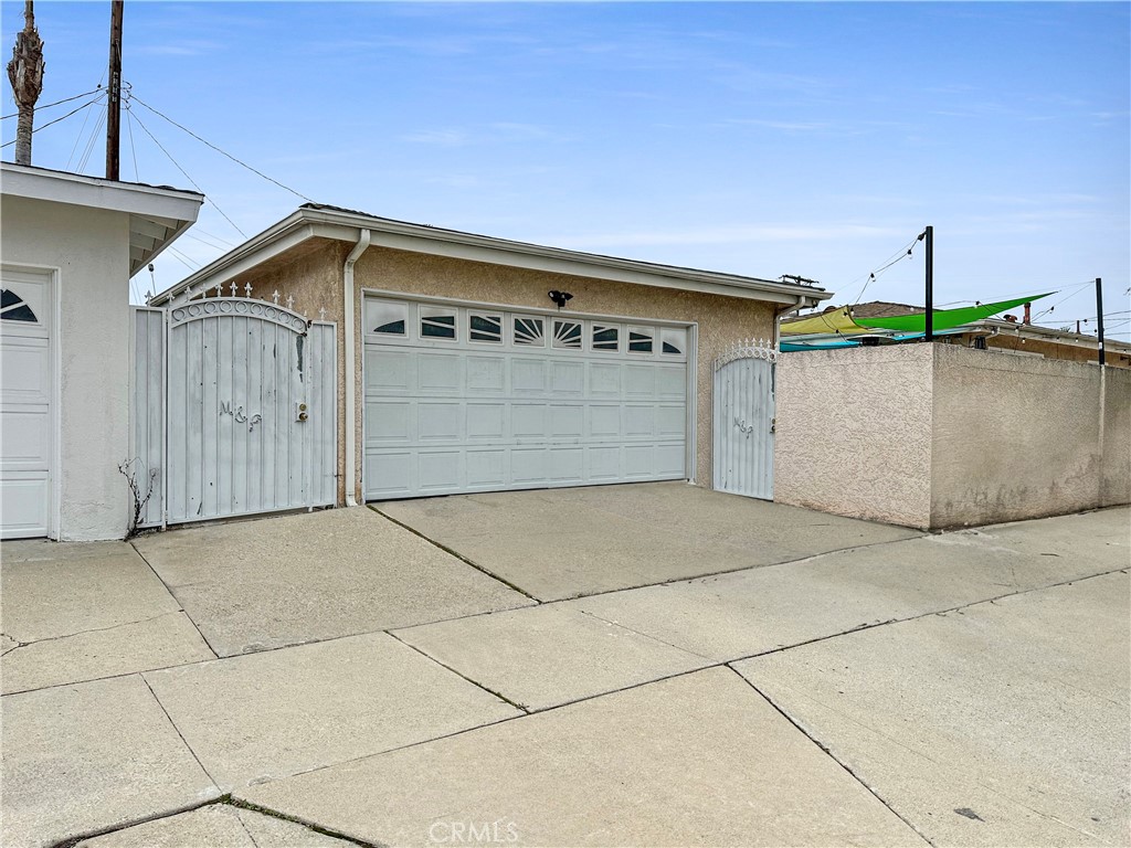 431 E Sandison Street