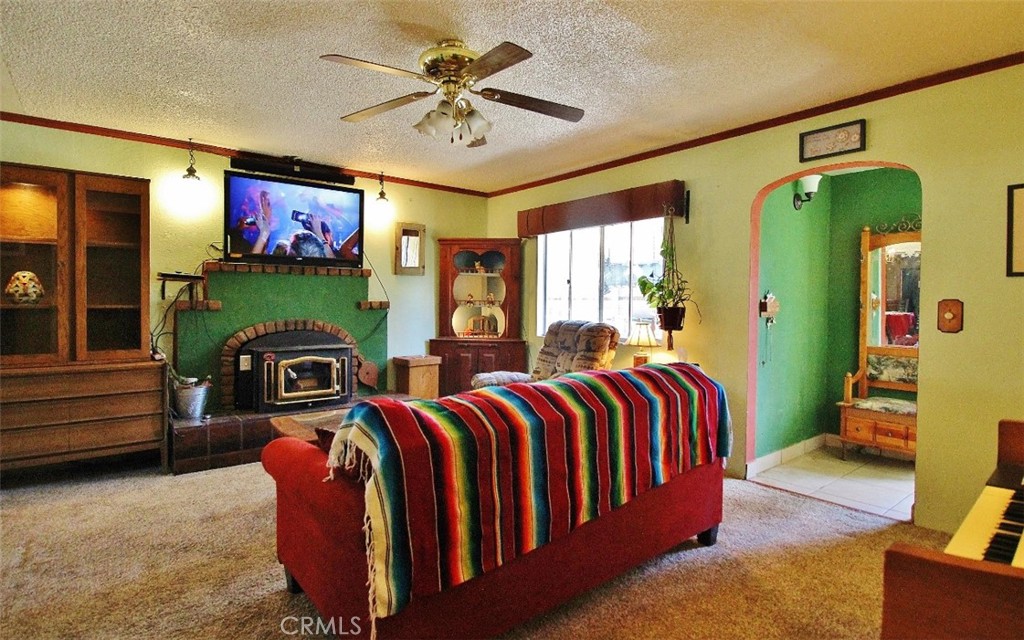 1317 E Big Bear Boulevard