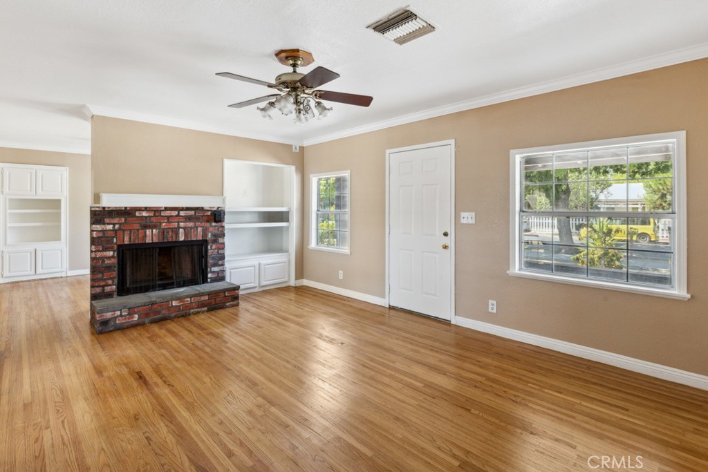 330 S Carmalita Street