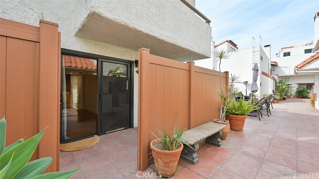 10926 Bluffside Drive 33