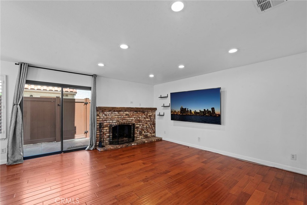 10926 Bluffside Drive 33