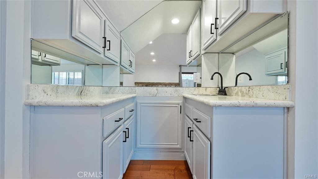 10926 Bluffside Drive 33