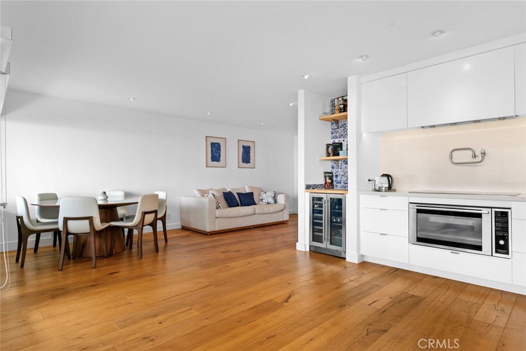 21722 Ocean Vista Drive B