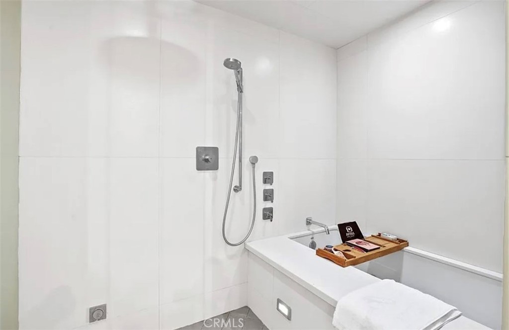 21722 Ocean Vista Drive B