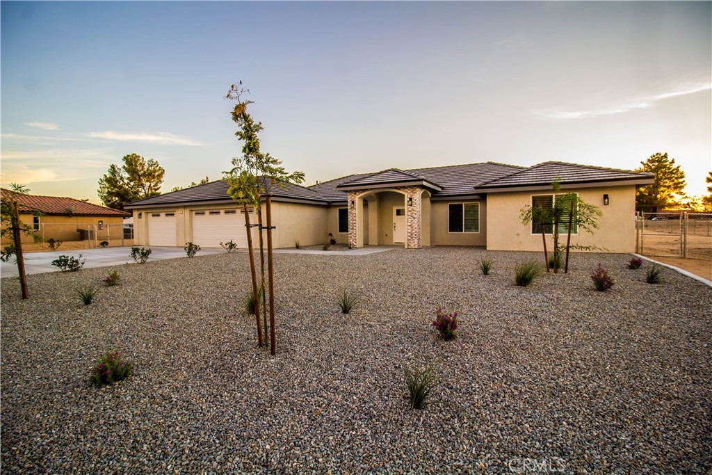 13750 Hopi Road