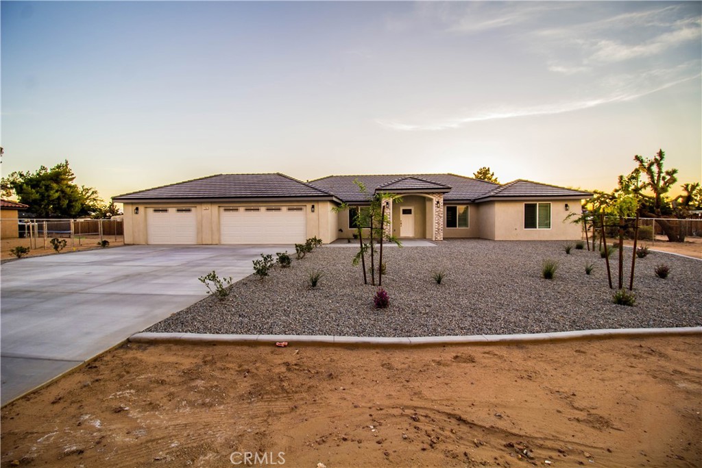 13750 Hopi Road