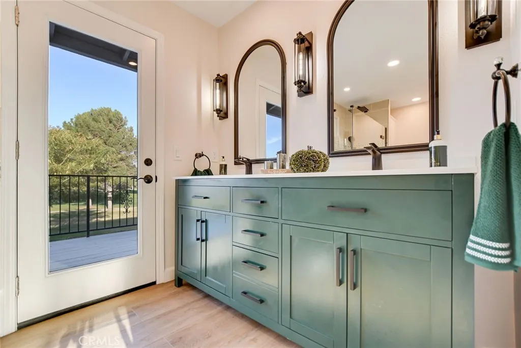 12757 Rain Shadow Road