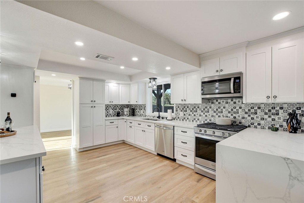 12757 Rain Shadow Road