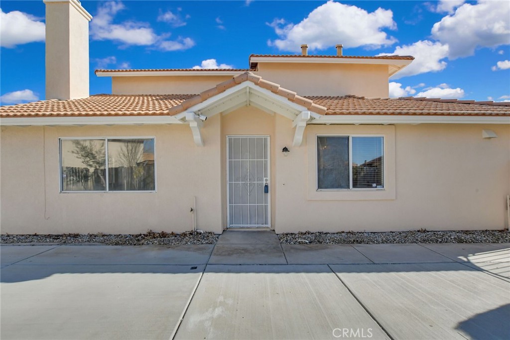 12407 Teakwood Avenue