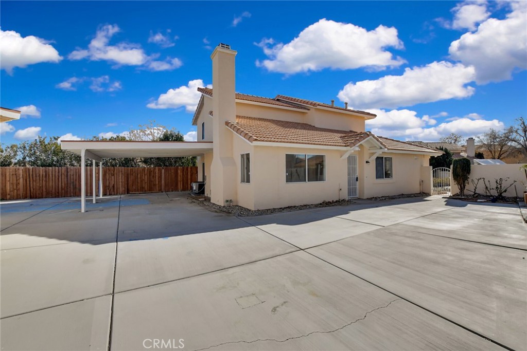 12407 Teakwood Avenue