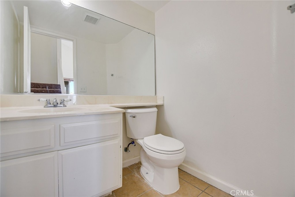 12407 Teakwood Avenue